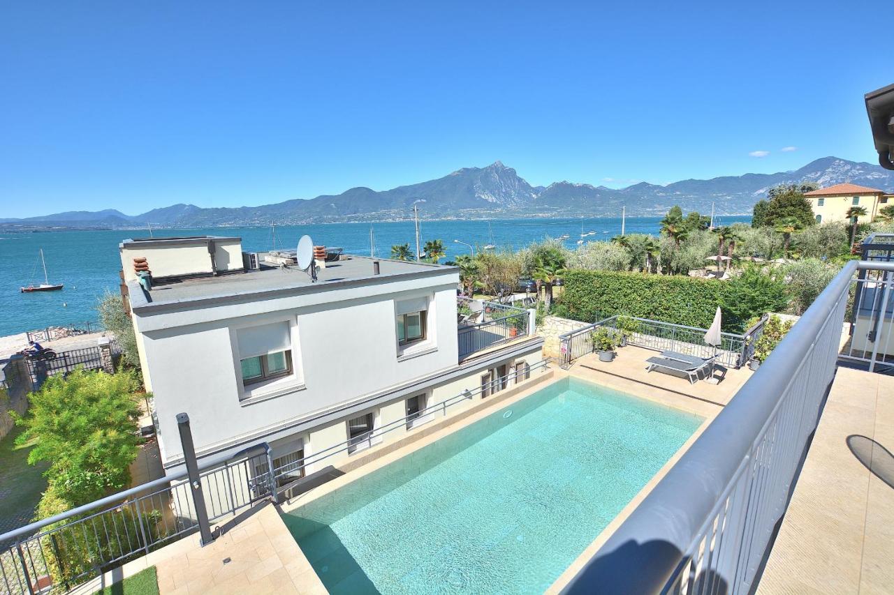 South Apartment With Pool Torri Del Benaco Luaran gambar