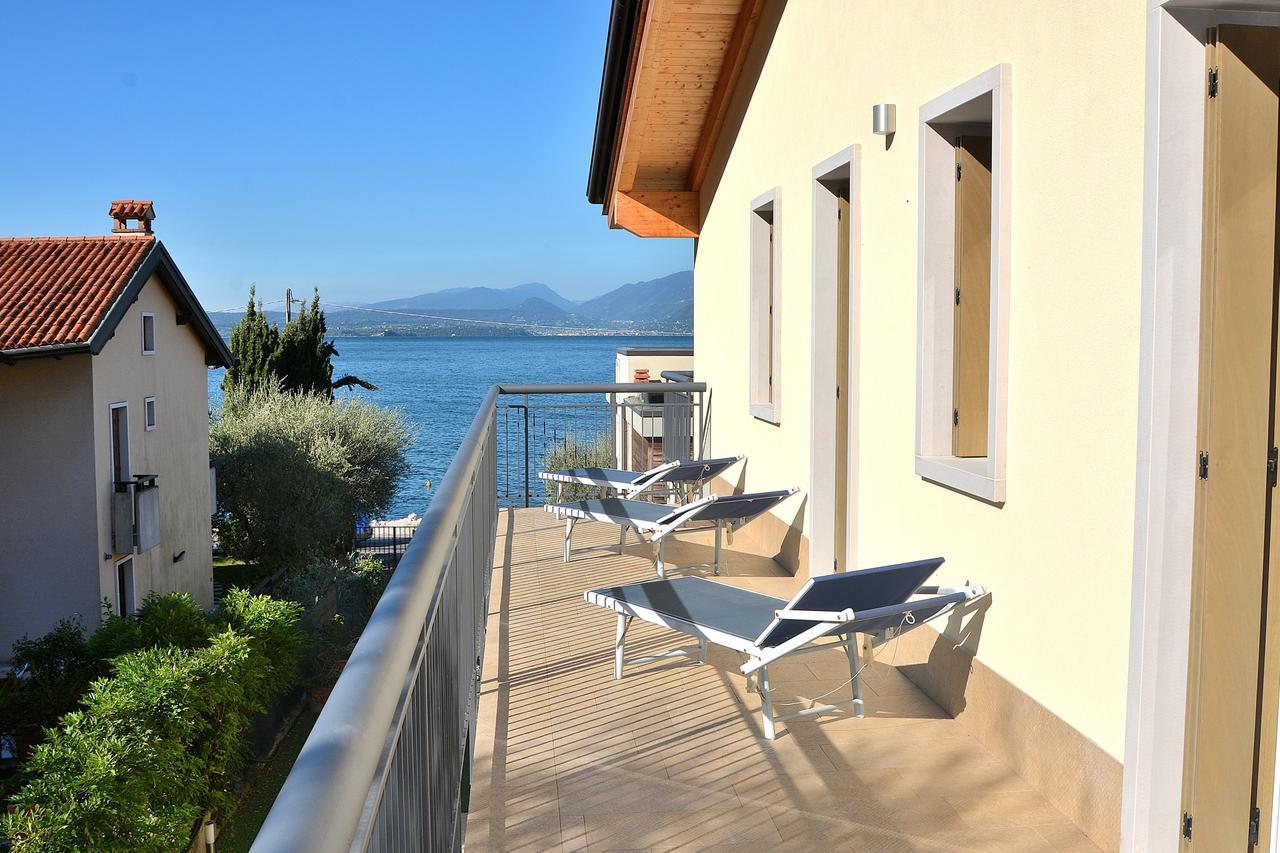 South Apartment With Pool Torri Del Benaco Luaran gambar