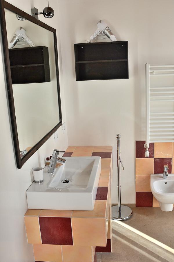 South Apartment With Pool Torri Del Benaco Luaran gambar